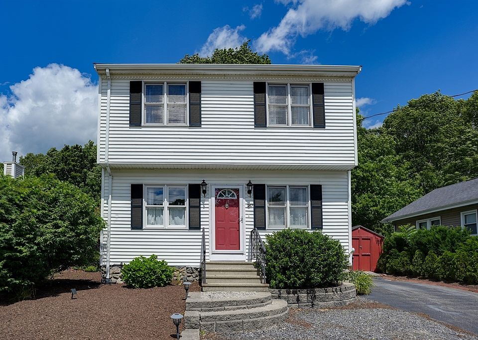 1st image of 187 Stevens St