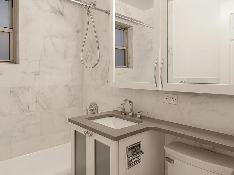 55 W 14th St #PHM — Photo 3