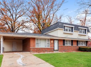 829 Smith Ave, Saint Louis, MO 63135
