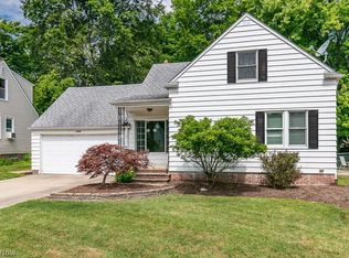 1128 W Miner Rd, Mayfield, OH 44124