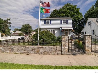 670 Birmingham St, Bridgeport, CT, 06606