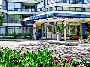 7300 Yonge St #706, Vaughan, ON L4J7Y5