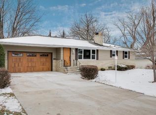 3606 Silver Lake Rd NE, Minneapolis, MN 55418