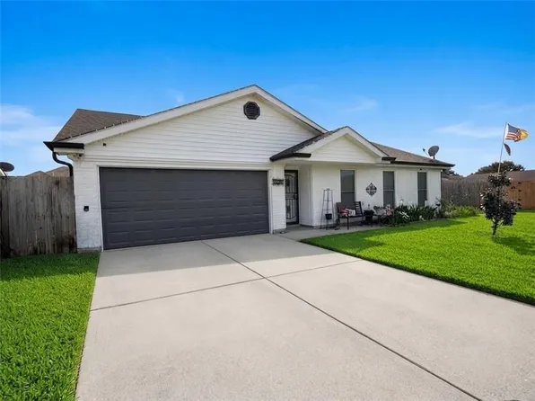2737 Pin Oak Dr, Marrero, LA 70072