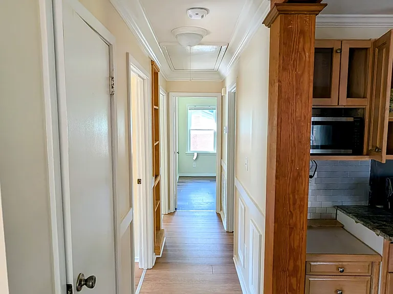 622 Northcrest Dr — Photo 11