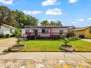 2036 Sherwood Dr, Garland, TX 75041