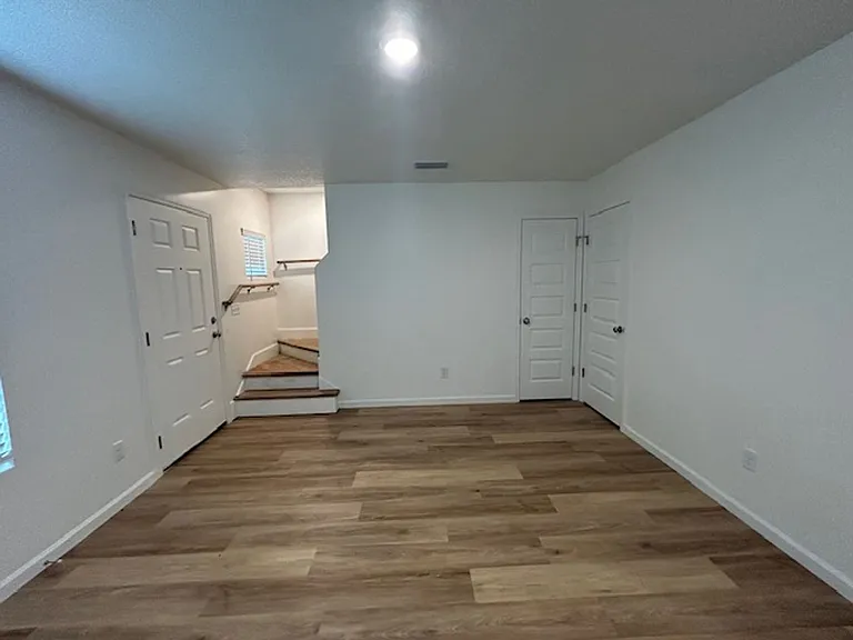 312 Tomlinson Dr — Photo 7