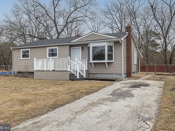 4th image of 533 Richard Dr
