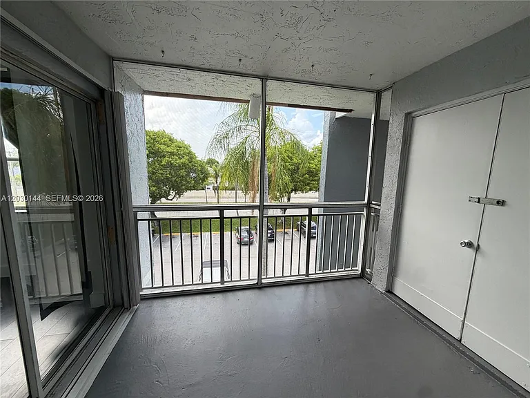 8540 SW 212th St #303 — Photo 22