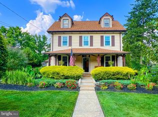 519 Main St, Hulmeville, PA 19047