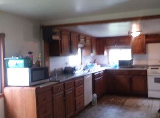 1954 S Shepardsville Rd, Ovid, MI 48866