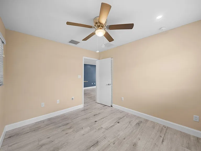 645 95th Ave N #1 — Photo 15
