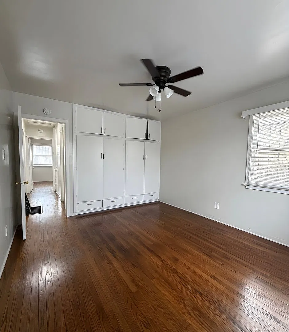 3 bed, 2.0 bath, $2,999 — Photo 4