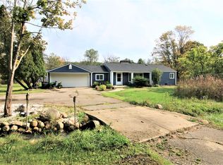 19750 Beck Rd, Northville, MI 48167