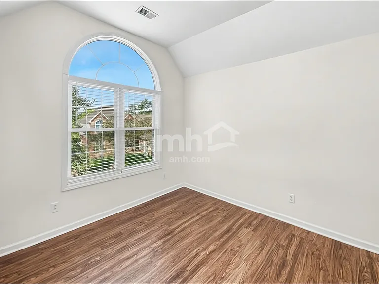 1444 Stoner Rdg — Photo 15