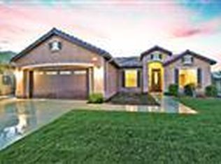 10673 N Tea Party Ln, Fresno, CA 93730