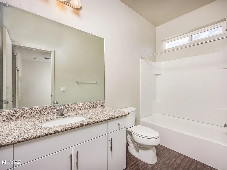 848 E Park Modern Dr — Photo 20