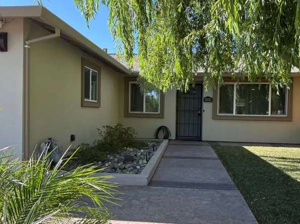 2209 John Still Dr, Sacramento, CA 95832