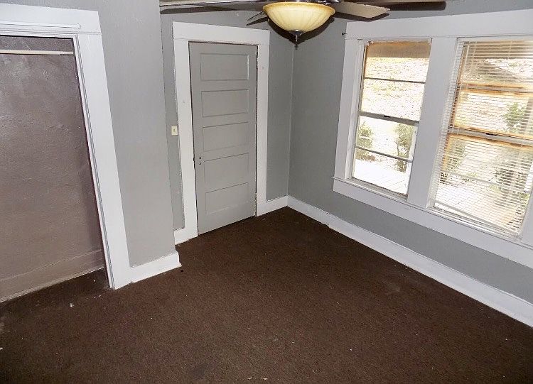 2nd image of 8207 Vassar Ave
