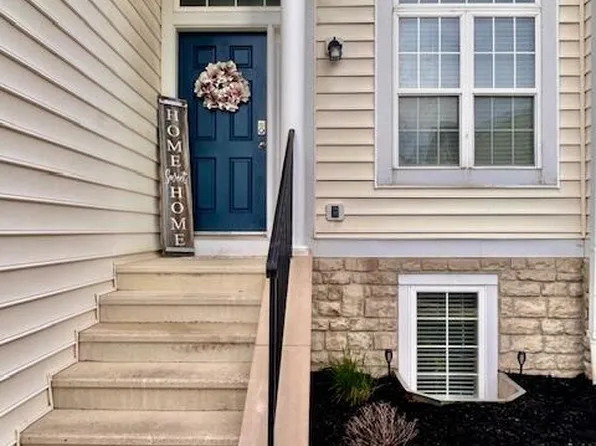 6946 Churchill Downs Dr #40-694, New Albany, OH 43054