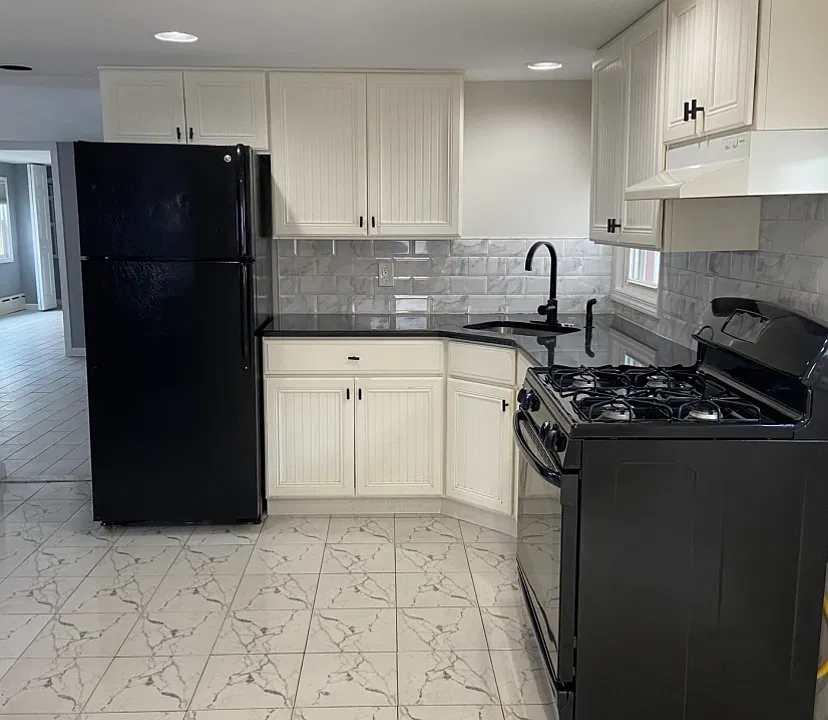 90 Illinois Ave #1