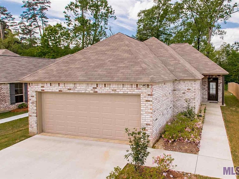 1st image of 32393 N Moss Dr