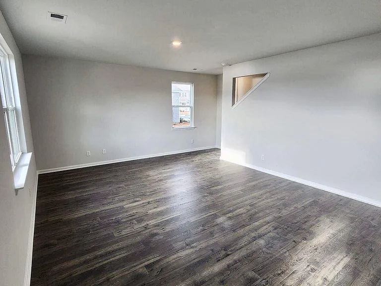 2108 Ridgedale Dr — Photo 6