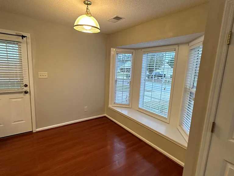 4620 Lily Walk — Photo 7