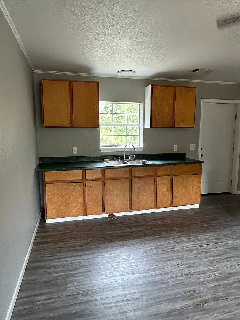 10101 Fawn Ln — Photo 4