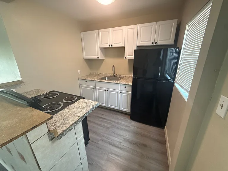 3619 Seminole Ave — Photo 14