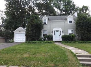 51 Hilltop Dr, West Hartford, CT 06107