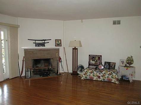 3rd image of 3124 W 178th St