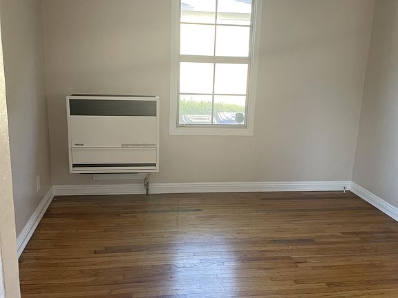5th image of 4177 Jasmine Ave