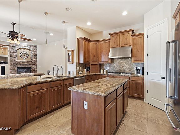 5th image of 837 W VIA DE ARBOLES --