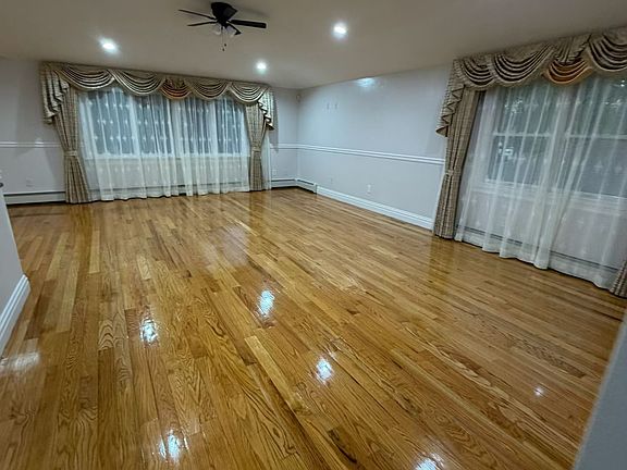 5th image of 5715 253rd St #2