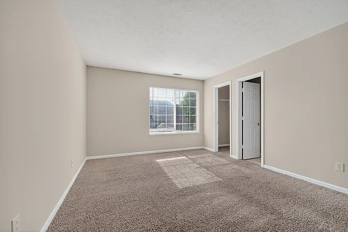 9833 Worthington Blvd — Photo 19
