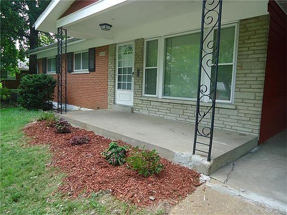 2nd image of 8450 Hawkesbury Dr
