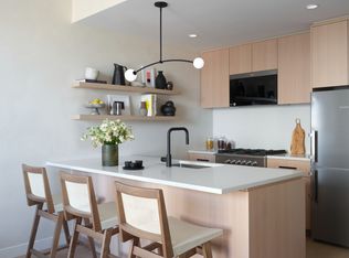 478 Kent Ave #519, Brooklyn, NY 11249