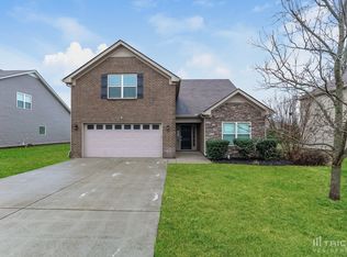 2216 Burnside Dr, Murfreesboro, TN 37128