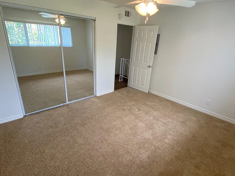 Villas at Orange — Photo 9