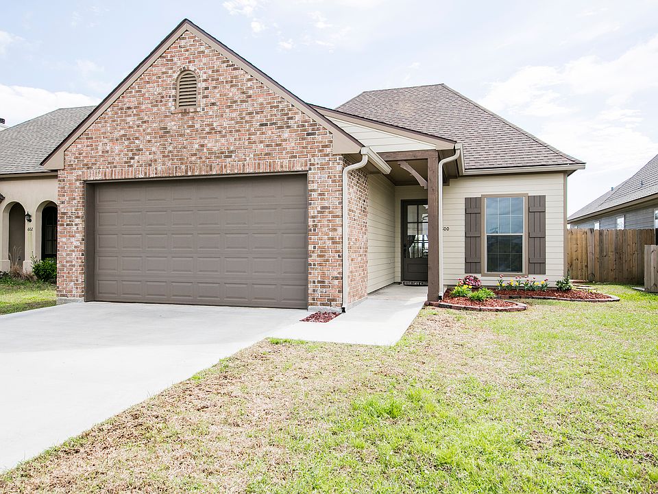 1st image of 600 Highland View Dr
