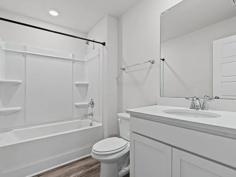 13581 Paris Cir — Photo 16