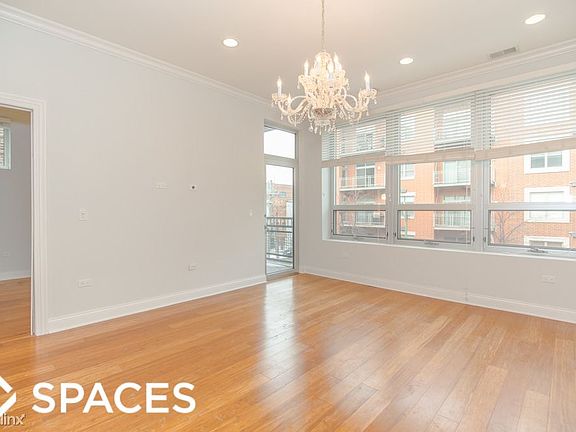 4th image of 951 W Huron St