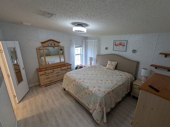 4th image of 847 Yacht Club Way