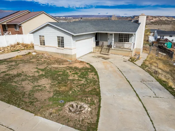 4558 W Valley Dr, Vernal, UT 84078