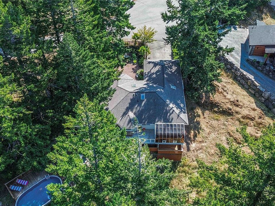 1st image of 646 Cains Way