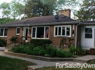 34720 N Stanley Rd, Ingleside, IL 60041