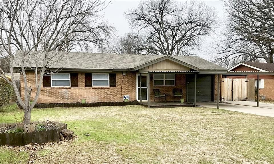 1st image of 817 Comal Ave