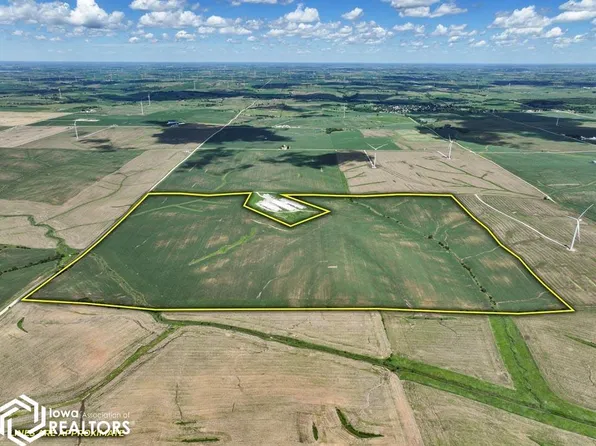 2049 510th Ave, Deep River, IA 52222