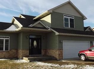 616 Granite Dr, Westville, IN 46391